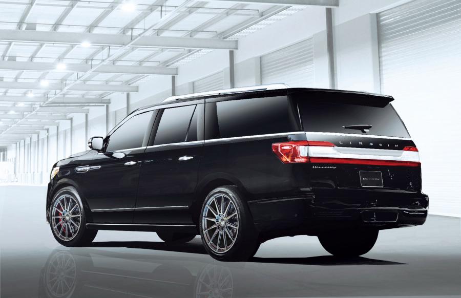  Lincoln Navigator by Hennessey 2018 года  (фото 2 из 7)